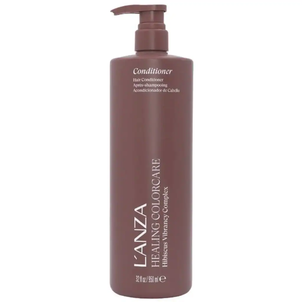 Après-shampoing pour cheveux colorés et traités, hydratant et réparateur, pour une brillance durable.